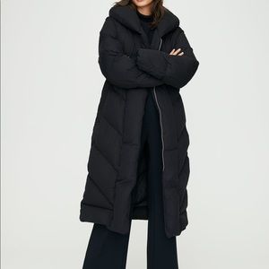 Aritzia Wilfred Duvet Coat